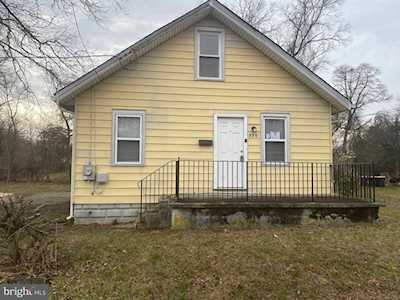 330 Larch Ave West Berlin, NJ 08091
