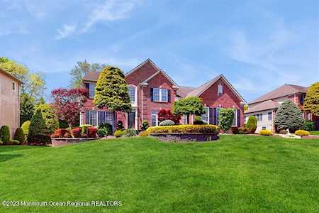 44 Robertsville Rd Marlboro, NJ 07746