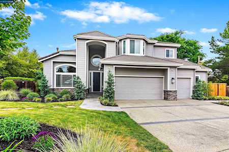 301 Las Lomas Way Walnut Creek, CA 94598
