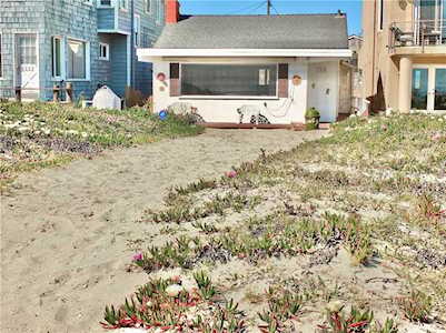 7015 E Seaside Long Beach, CA 90803