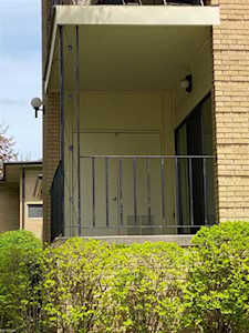 31935 W 14 Mile Rd. Farmington Hills, MI 48334
