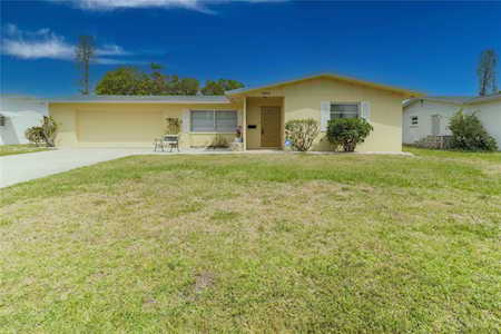 3310 Southern PARKWAY W Bradenton, FL 34205
