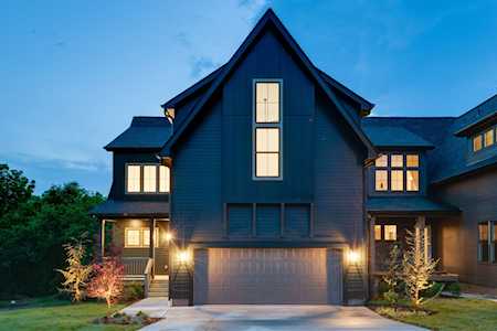 2719A Meadow Rose Dr Nashville, TN 37206