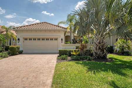 7435 Wexford Ct Lakewood Ranch, FL 34202
