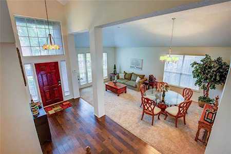 8814 Clearlake Drive Rowlett, TX 75088