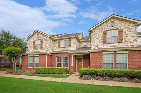 2737 Denali Park Drive Grand Prairie, TX 75050