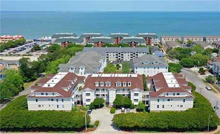 2984 Shore Dr #302 Virginia Beach, VA 23451