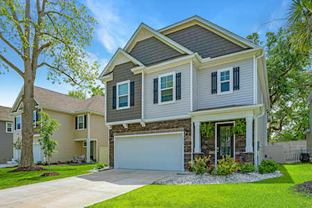 3849 Sawmill Ct Mount Pleasant, SC 29429