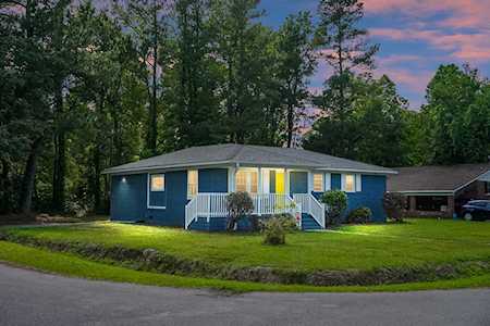 135 Wells Circle Saint Stephen, SC 29479