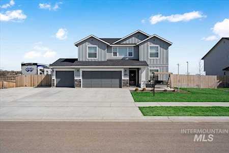 1014 Magic Mill Ave. Middleton, ID 83644
