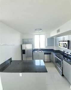 1871 NW S River Dr #1507 Miami, FL 33125
