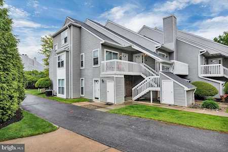 103 Park Place Dr Cherry Hill, NJ 08002