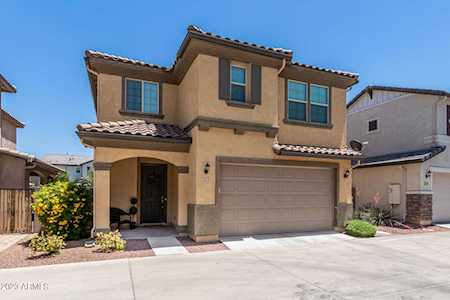 215 E Roadrunner Drive Chandler, AZ 85286