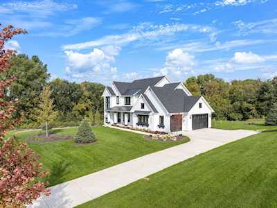 7964 207th Street E Credit River, MN 55372
