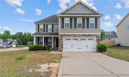 5241 Goshawk Dr Hope Mills, NC 28348