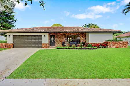 2411 NW 35th Street Boca Raton, FL 33431