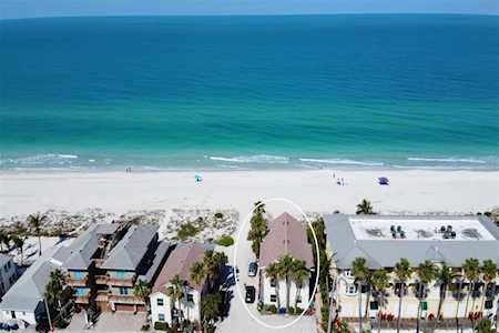 210 Gulf Dr S #C Bradenton Beach, FL 34217