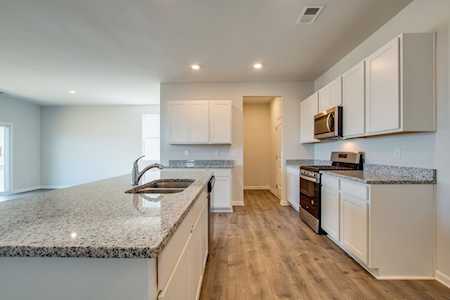 9031 Copenhagen Drive Murfreesboro, TN 37129