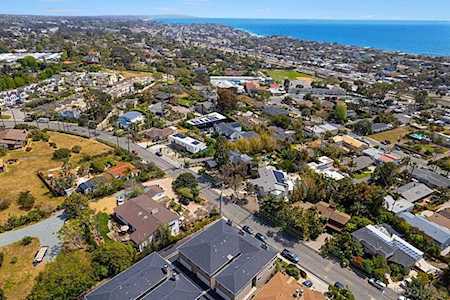 551 Hygeia Ave #B Encinitas, CA 92024