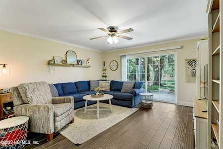 4303 Plaza Gate LN Jacksonville, FL 32217