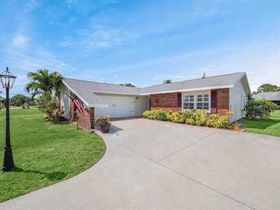 1458 SE Santurce Road Port Saint Lucie, FL 34952