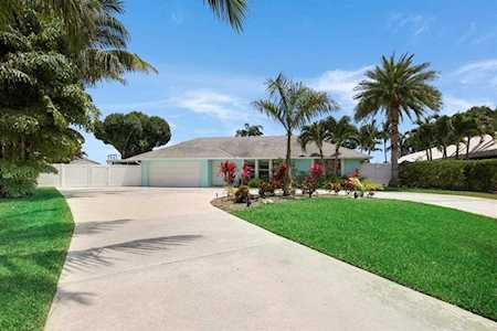 11922 Catalpha Avenue Palm Beach Gardens, FL 33410