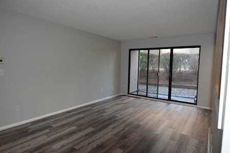40 Shrewsbury Green Dr #D Shrewsbury, MA 01545