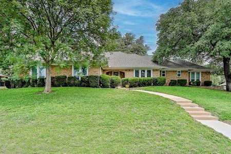 7432 Lochwood Court Fort Worth, TX 76179