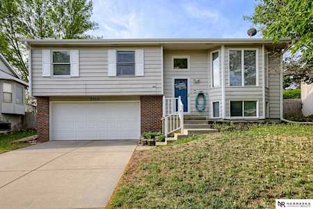 2325 INDEPENDENCE Dr Lincoln, NE 68521