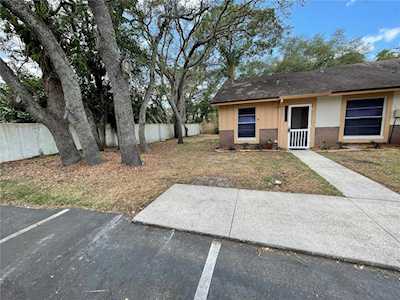 5002 Gainsville Dr Temple Terrace, FL 33617