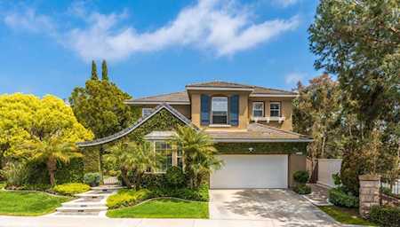 105 Plaza Via Sol San Clemente, CA 92673