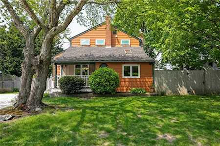 44 Greenfield Ave Portsmouth, RI 02871