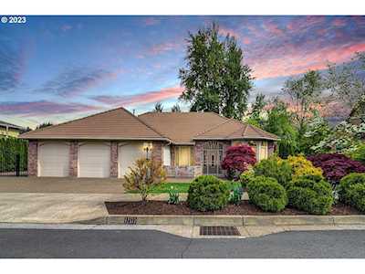 12333 SE Eagle Glen DR Happy Valley, OR 97086