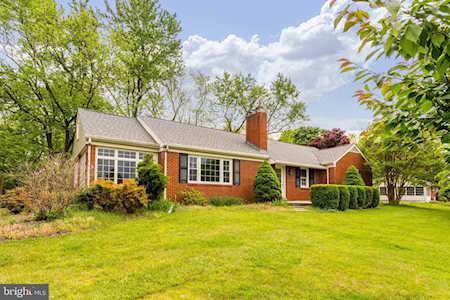 6015 Brooklyn Bridge Rd Laurel, MD 20707