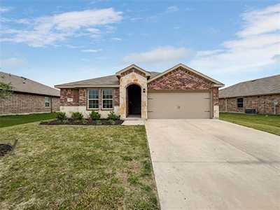403 Saw Mill Road Royse City, TX 75189