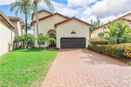 23225 Via Stel Boca Raton, FL 33433