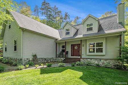 15158 Murray Woods Argentine Twp, MI 48418