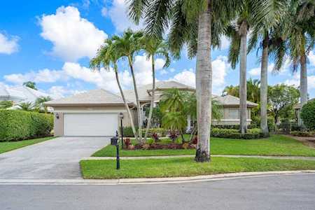 21448 Crestfalls Court Boca Raton, FL 33428