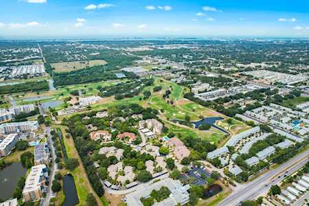700 Starkey Rd #614 Largo, FL 33771