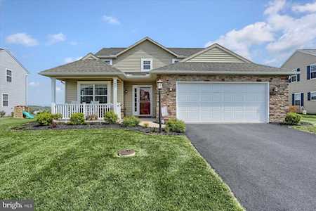 47 Pheasant Ridge Rd Dillsburg, PA 17019