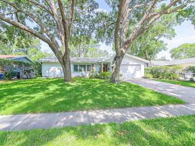 766 Lake Forest Rd Clearwater, FL 33765