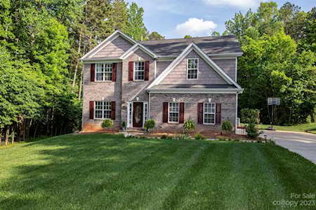 15438 Logan Grove Rd Charlotte, NC 28227