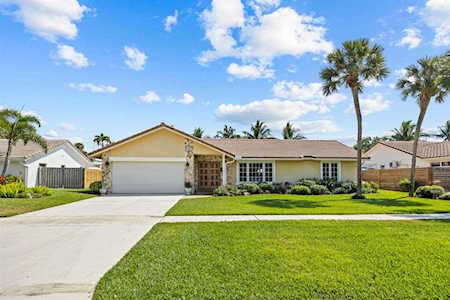 2136 SW 8th Avenue Boca Raton, FL 33486
