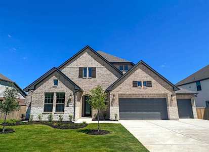 111 Robert Brown LN Bastrop, TX 78602