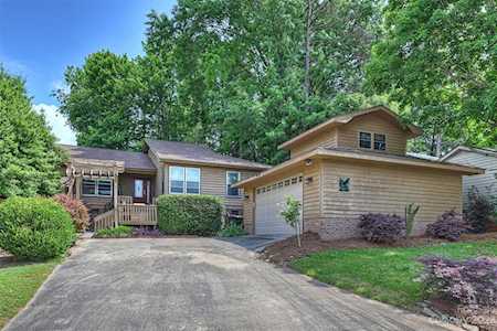 20 Quayside Ct Lake Wylie, SC 29710