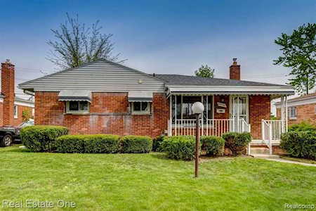 29756 Hanover Blvd Westland, MI 48186