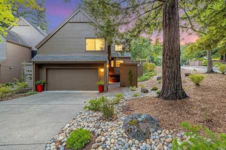 3328 Parker Hill Road Santa Rosa, CA 95404