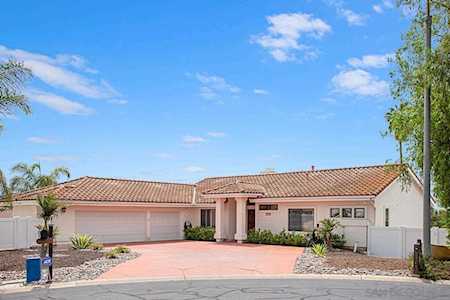 356 Saratoga Gln Escondido, CA 92025