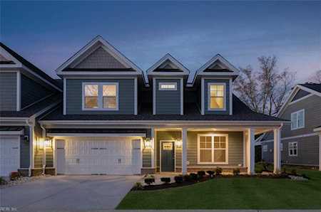 225 Creek Front Ln Suffolk, VA 23435