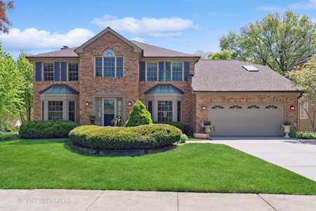 2122 University Dr Naperville, IL 60565